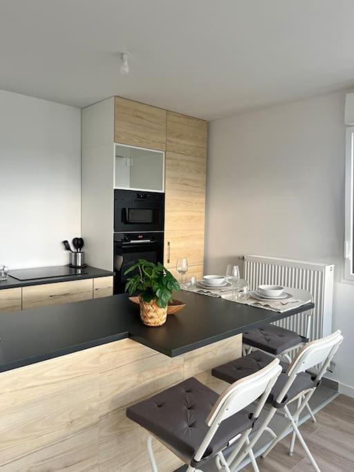 Superbe Appartement Neuf Dans Residence Familiale Aux Portes De Paris Avec Parking Ivry-sur-Seine Exterior photo